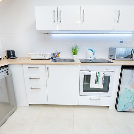 Eternity Apartmanhaz Keszthely Esterno foto