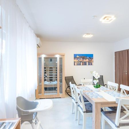 Eternity Apartmanhaz Keszthely Esterno foto