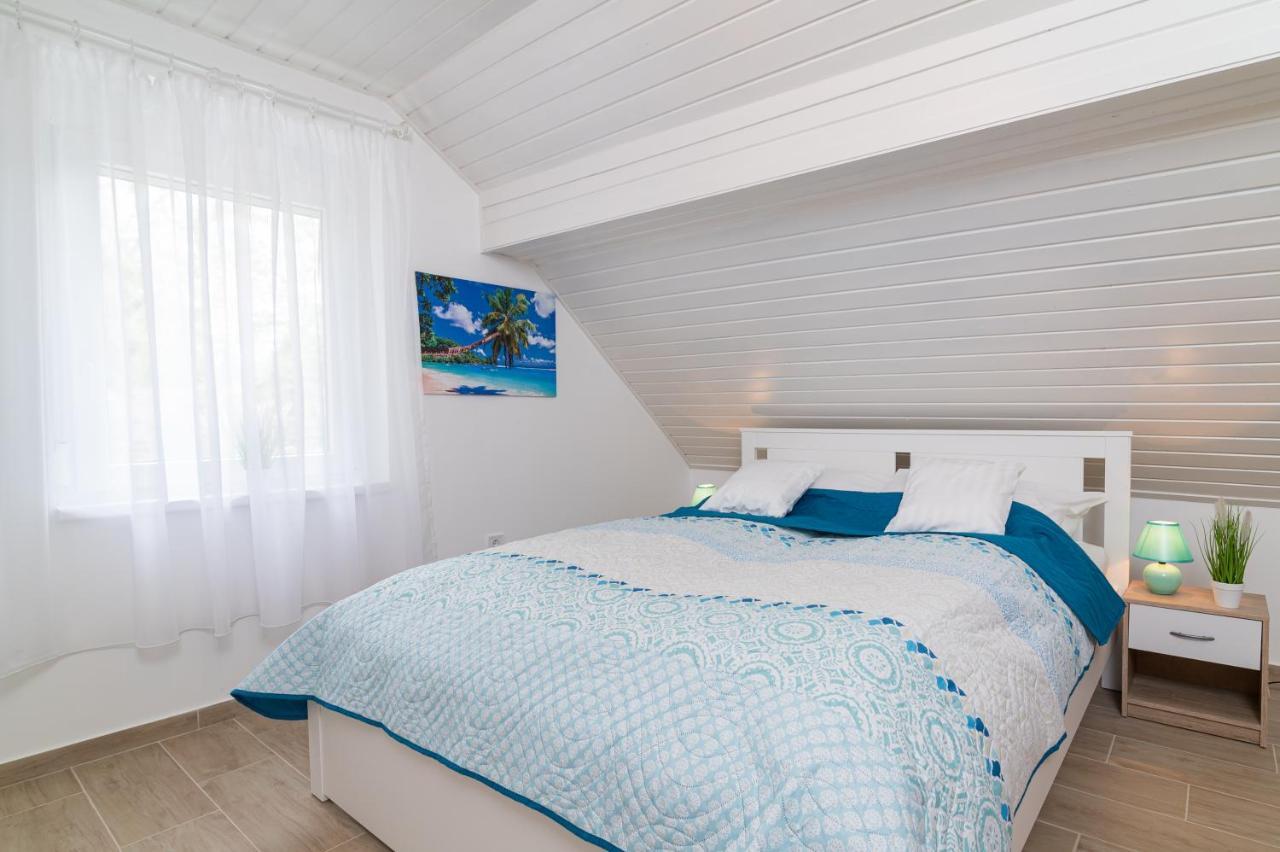Eternity Apartmanhaz Keszthely Esterno foto