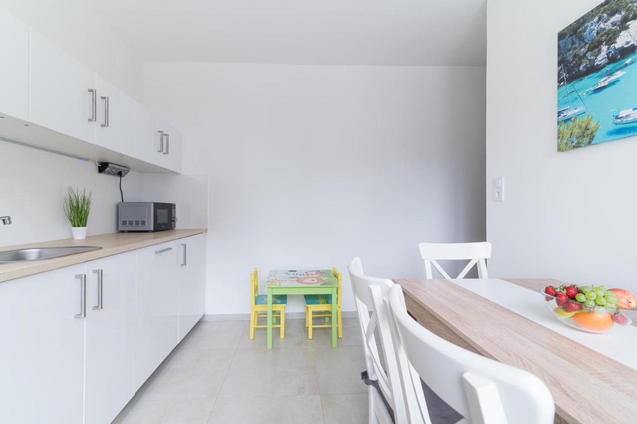 Eternity Apartmanhaz Keszthely Esterno foto