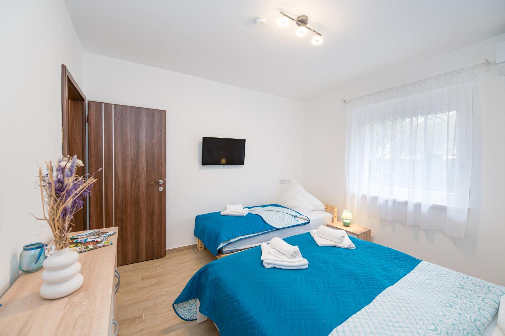 Eternity Apartmanhaz Keszthely Esterno foto